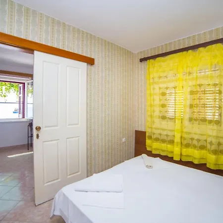 Mira Apartament