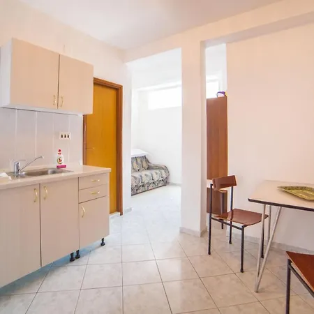 Apartament Mira Brist