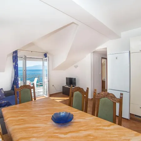 Apartament Mira