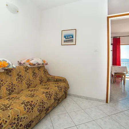 Mira Apartament *