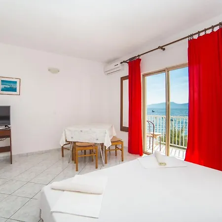Apartament Mira Brist