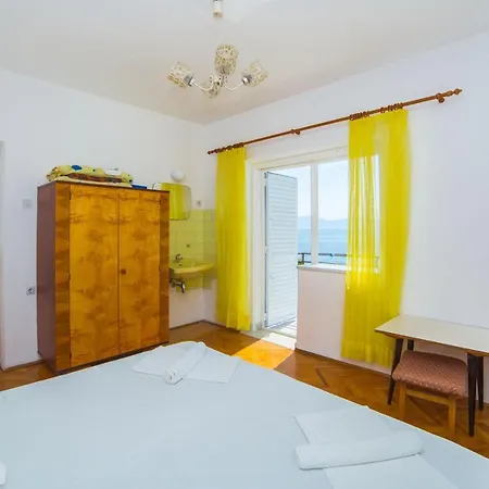 Apartament Mira Brist