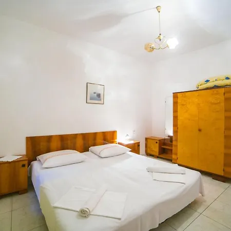Apartament Mira