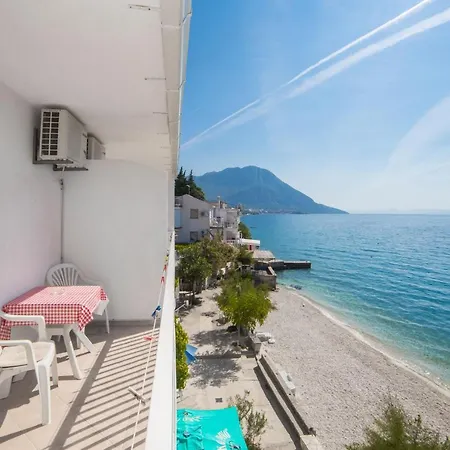 Mira Apartament Brist
